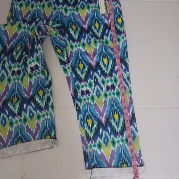 JONES NEW YORK CITY CUFFED CAPRI PANTS - Picture 4 of 15